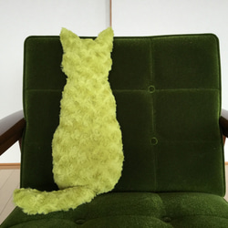 【猫型クッション】フルーツ/黄緑猫 2枚目の画像
