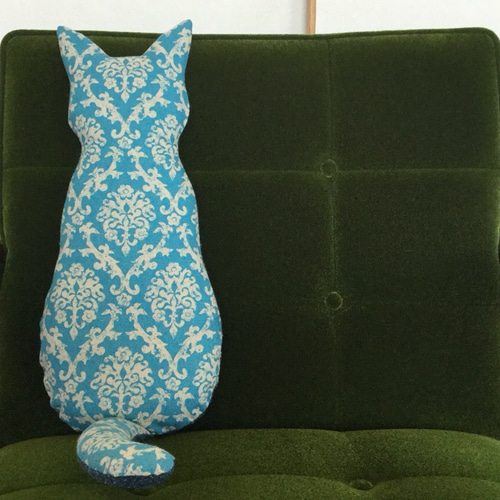 猫型クッション】オリエンタル更紗/霜降り・ブルー クッション