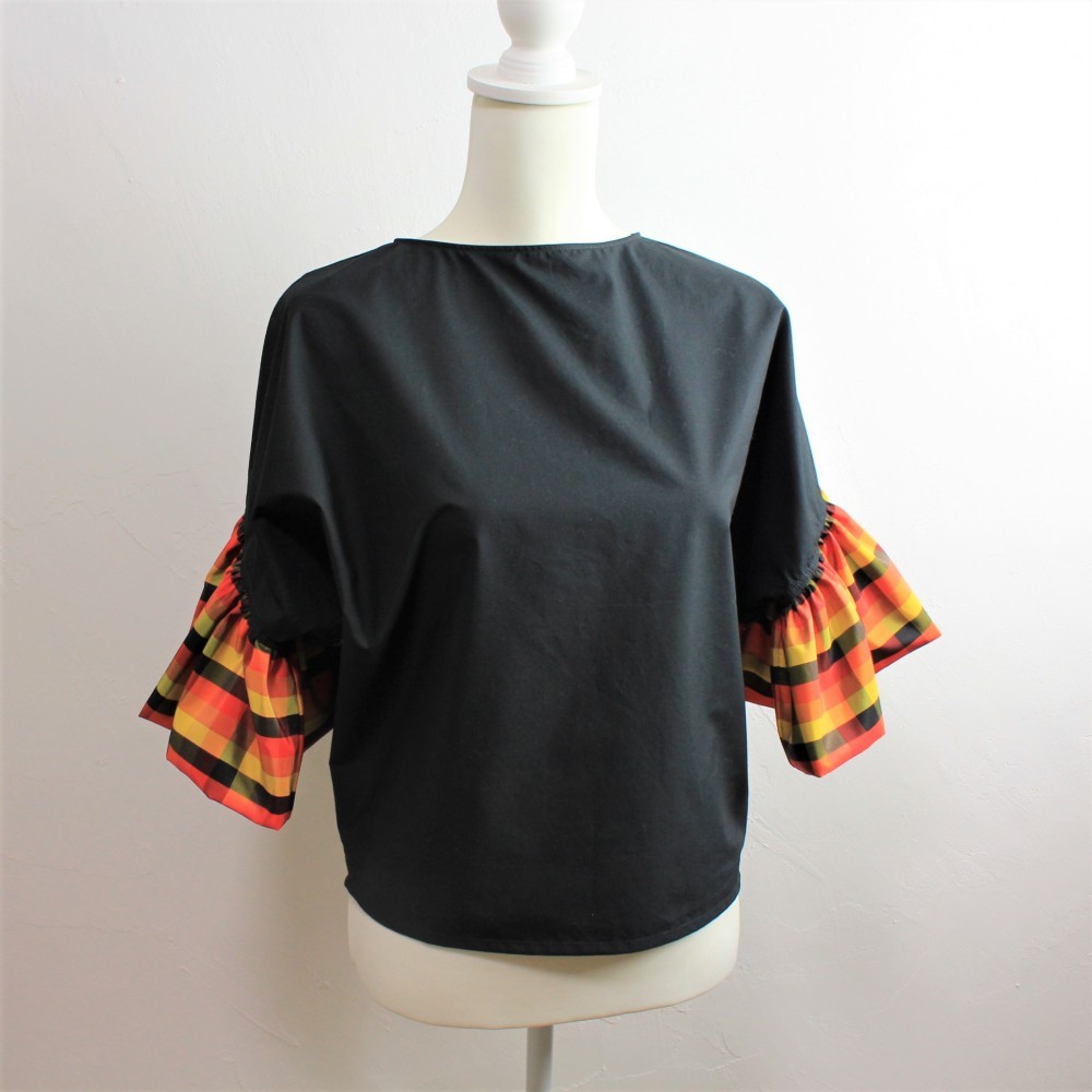 正絹生地のブラウス