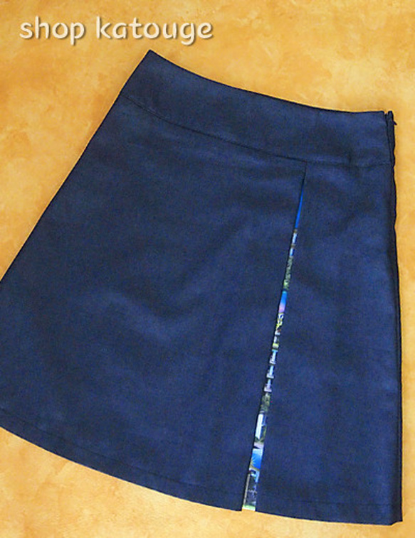 デニムと昭和の団地風柄のボックスプリーツスカート 5枚目の画像