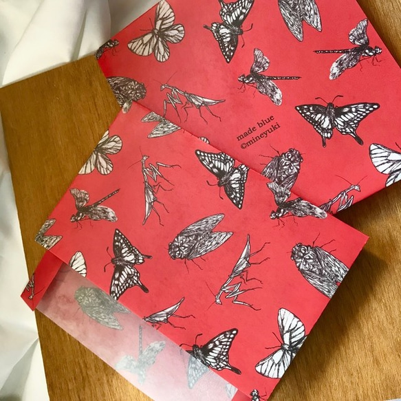 Red chic insects -Waxpaper Bookcover- 2枚目の画像