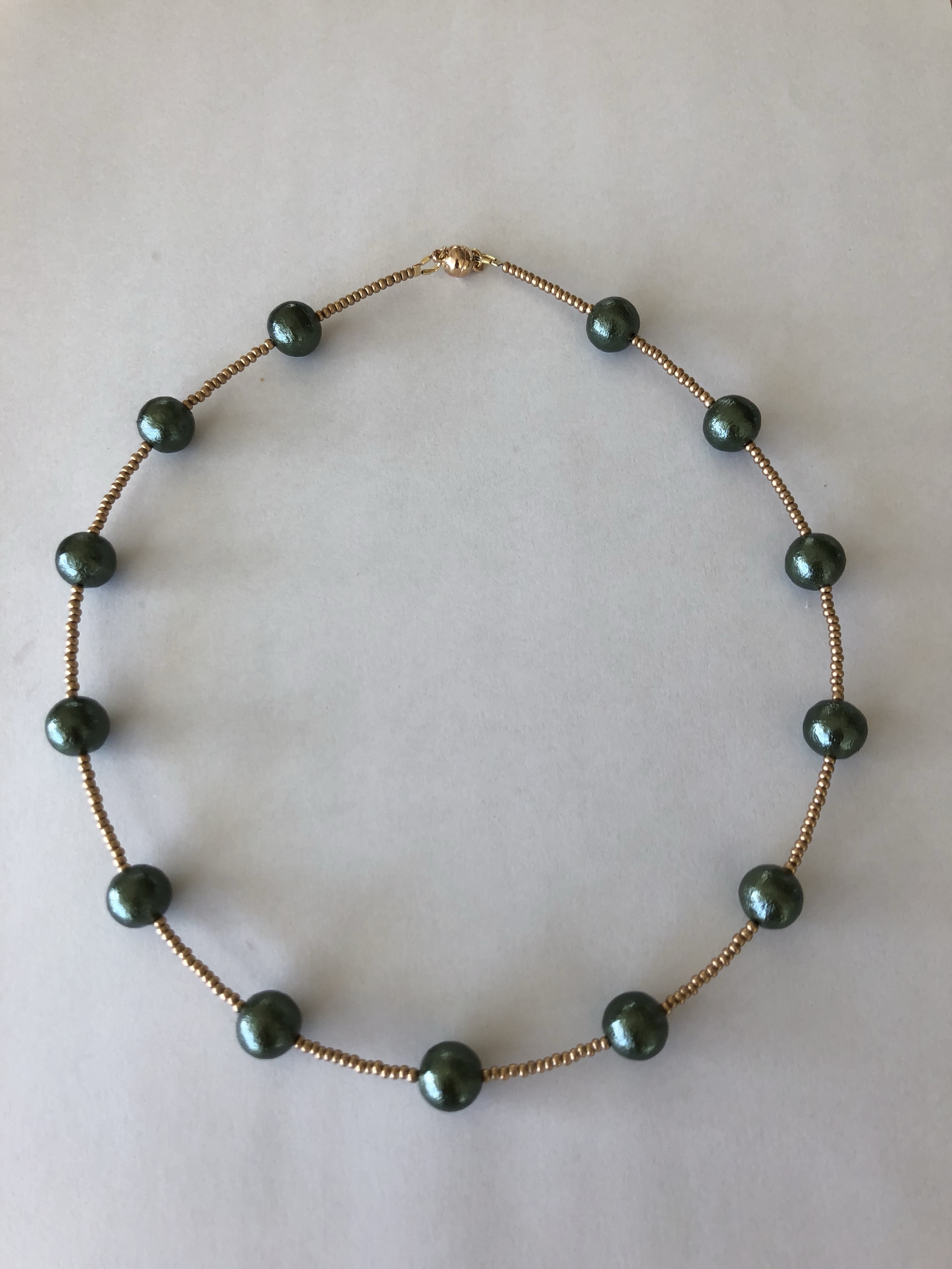 コットンパールショートネックレス