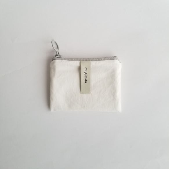 poitto10 typewriter POUCH アイボリー 1枚目の画像