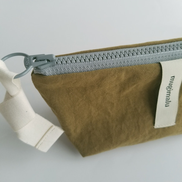 poitto16 マチ5 天然色素染NYLON POUCH ..Olive.. 3枚目の画像