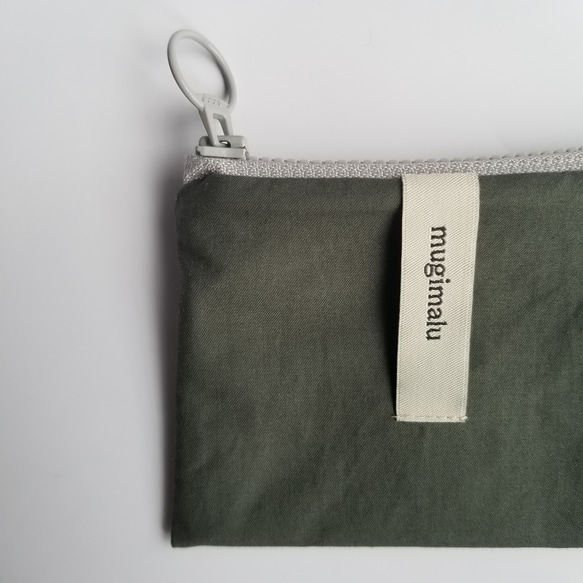 poitto10 typewriter POUCH カーキ 2枚目の画像