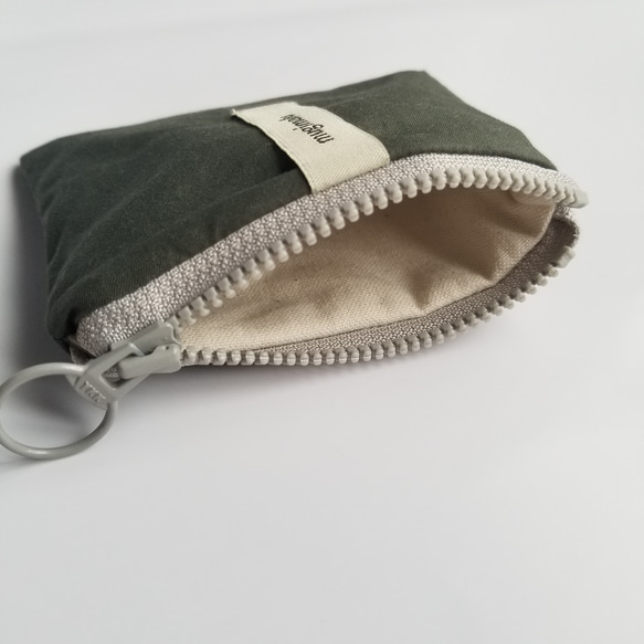 poitto10 typewriter POUCH カーキ 4枚目の画像