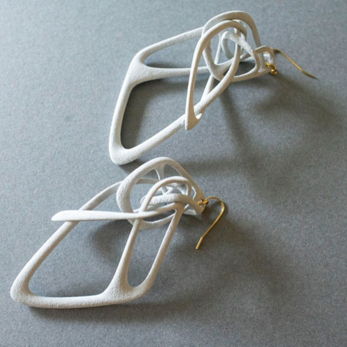Tane Big Earrings Gray タネスビッグピアス グレー ピアス