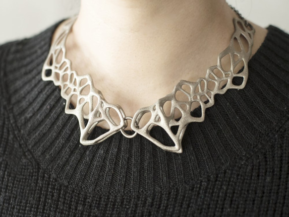 Voronoi Collar Necklace Matsilver　ボロノイカーラーネックレス　マットシルバー 3枚目の画像