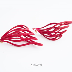 Malina Earrings Red マリーナ　ピアス　レッド 1枚目の画像