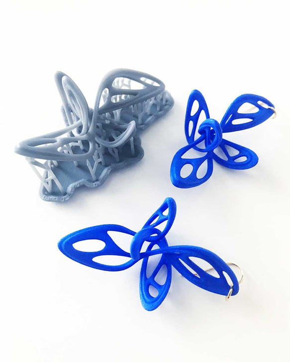 Dancing Butterfly Earring　Blue 第1張的照片