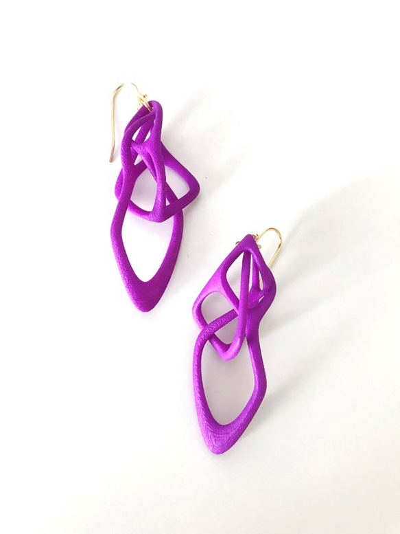 Tane Small Earrings Purple タネスモールピアス　パープル 3枚目の画像