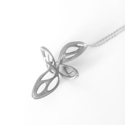 DancingButterflyNecklace　Silver 第2張的照片