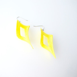 Open Square Earrings Lemonyellow 第2張的照片