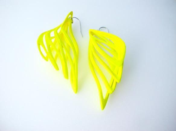 Malina Earrings NeonYellow マリーナピアス　蛍光イエロー 2枚目の画像