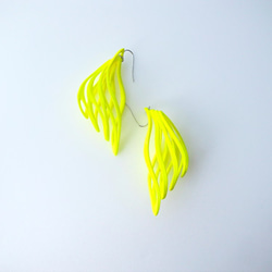 Malina Earrings NeonYellow マリーナピアス　蛍光イエロー 4枚目の画像