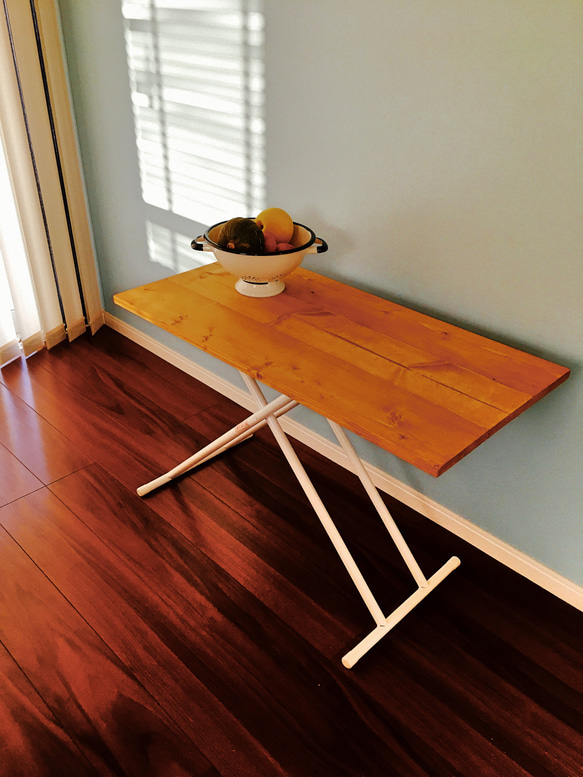 折りたたみテーブル　リフティングテーブル　高さ調整付き ワンタッチ　無垢 2枚目の画像