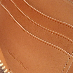 Ｌ字ファスナー財布（チョコレートコスモス） 本革 コンパクト 花柄 レディース 8枚目の画像