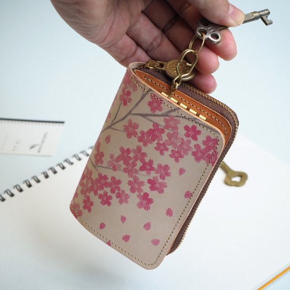 鑰匙錢包【迷你錢包+鑰匙包】（櫻花）牛皮緊湊型櫻花 第3張的照片