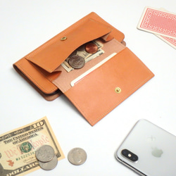 フラップポケット付 アイフォンケース（ベージュ）手帳型 革 レディース メンズ ILL1187 1枚目の画像