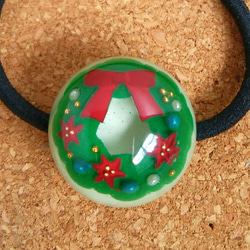 クリスマスリースのヘアゴム　蓄光 2枚目の画像