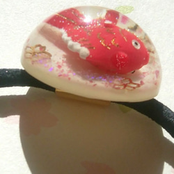 桜鯛のヘアゴム　蓄光 3枚目の画像