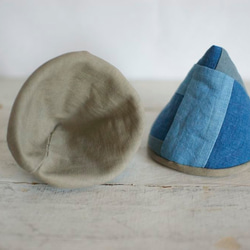 三角型の藍染めの鍋つかみ（モダンブルー） 3枚目の画像