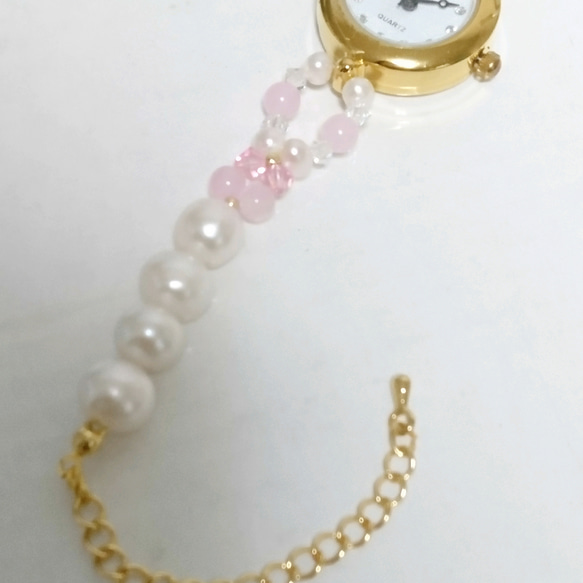 《K16GP》天然石(カルセドニー)×スワロ×淡水パールのブレスウォッチ(Candy pink) 3枚目の画像