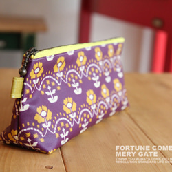 ペンケース（マチ付・ラミネート・フラワー） 2枚目の画像