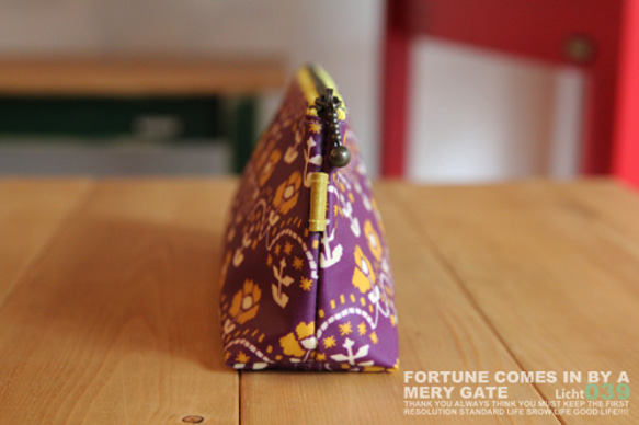 ペンケース（マチ付・ラミネート・フラワー） 3枚目の画像