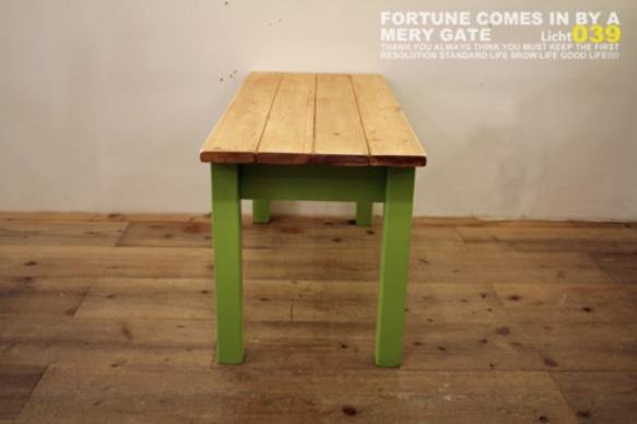 ミニテーブル（ナチュラルXピスタチオグリーン） 2枚目の画像