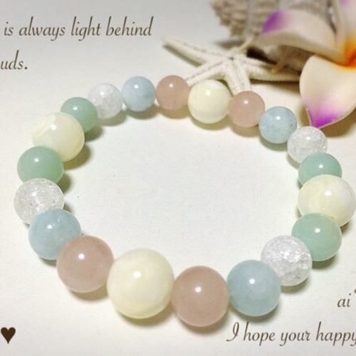 No.13恋するミルキーcolor♥︎パワーストーンブレスレット