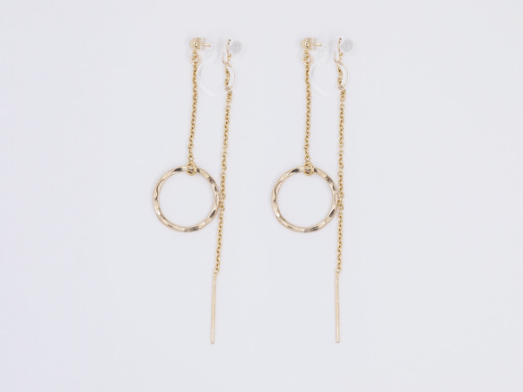 送料無料 *再販*【14kgf】月チェーンピアス／槌目／S　ゴールド　華奢　シンプル 8枚目の画像