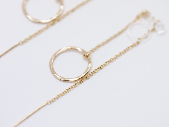 送料無料 *再販*【14kgf】月チェーンピアス／槌目／S　ゴールド　華奢　シンプル 10枚目の画像