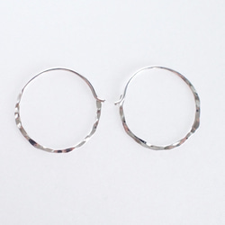 地金＊プラチナ【7×13mm 月甲フープピアス】Pt900刻印入 日本製