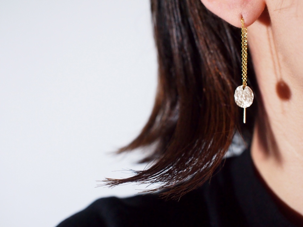 送料無料【14kgf】満月チェーンピアス／槌目／mini　ゴールド　華奢　シンプル