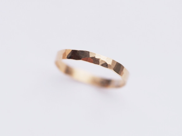 送料無料【14kgf】月リング／槌目（9号〜17号のみ）ゴールド　華奢　シンプル 3枚目の画像