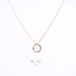 日向坂46着用＊送料無料【14kgf】月ネックレス / 槌目 / mini（40cm）ゴールド　チェーン　華奢　シンプル 1枚目の画像