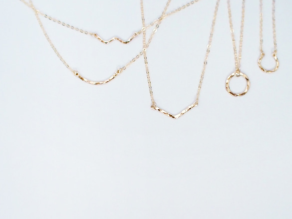 日向坂46着用＊送料無料【14kgf】月ネックレス / 槌目 / mini（40cm）ゴールド　チェーン　華奢　シンプル 7枚目の画像