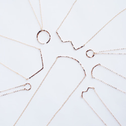 日向坂46着用＊送料無料【14kgf】月ネックレス / 槌目 / mini（40cm）ゴールド　チェーン　華奢　シンプル 8枚目の画像