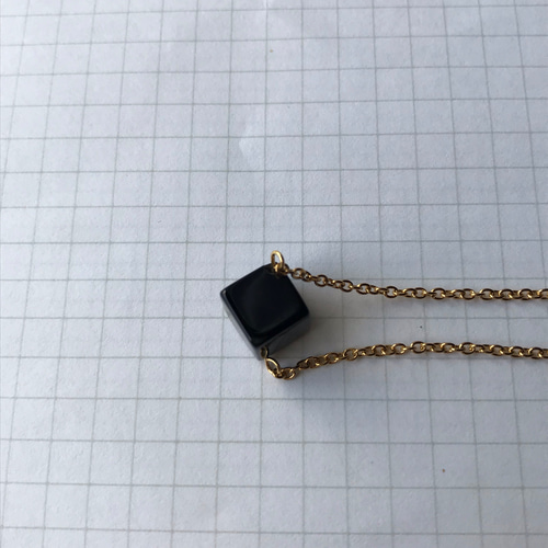 再販)ブラックオニキス＊キューブカットのネックレス