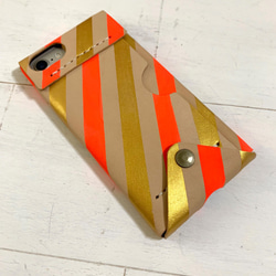 【現品SALE】iPhoneケース『3rd』（iphone6/6s/7/8）｜蛍光オレンジ&ゴールドストライプ 1枚目の画像