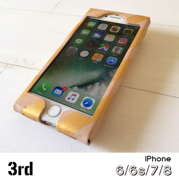 【m様専用ページ】iPhoneケース『3rd』（iphone6/6s/7/8）｜ゴールドストライプ 2枚目の画像
