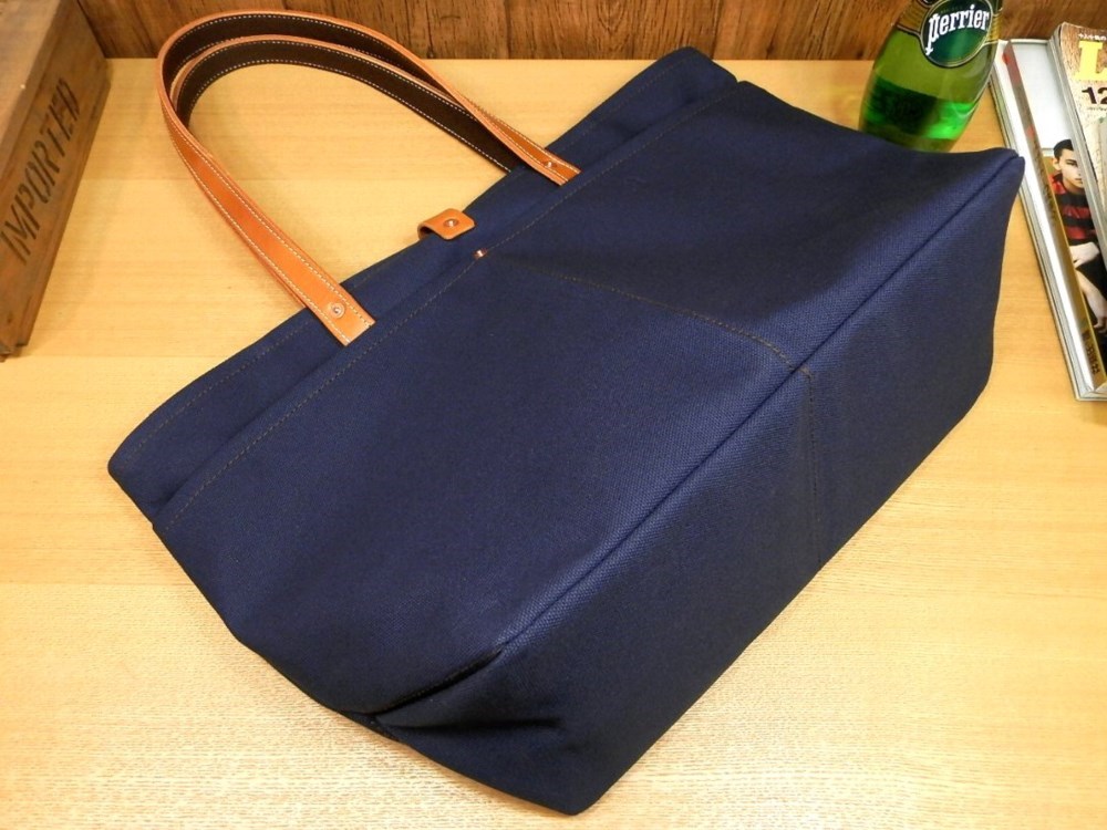 【受注生産・送料無料】７つポケット！本革×帆布の大型トートバッグ！◎ネイビー濃紺キャンバス日本製レザーU14