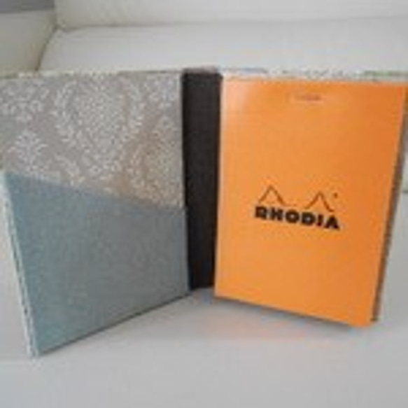 ちょっぴり和風なメモケース　RHODIA　№11　メモ帳つき。 2枚目の画像