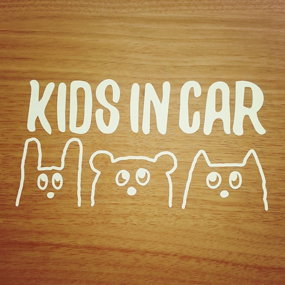 Kids in car ステッカー トリオ 2枚目の画像