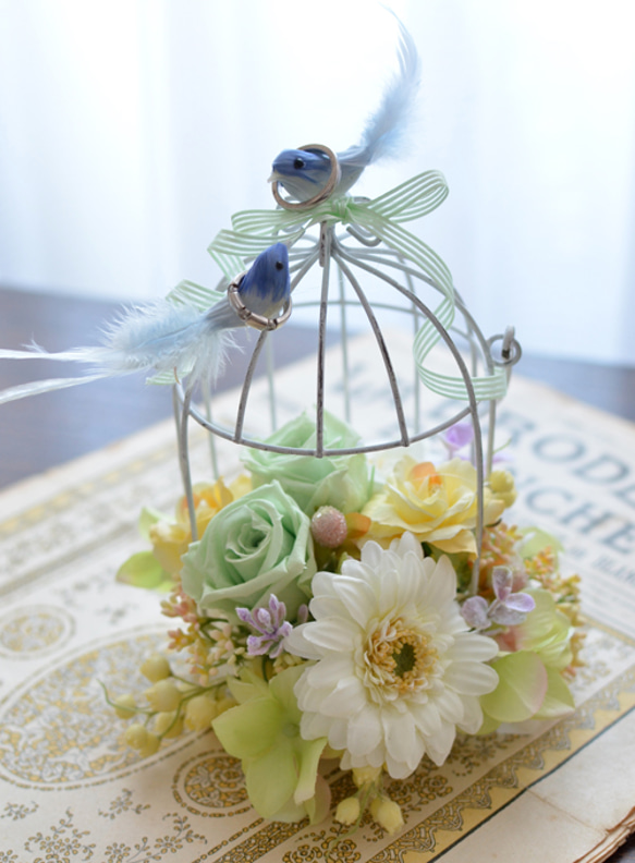 鳥カゴのフラワーアレンジ＆リングピロー＆スタンド付き リングピロー 
