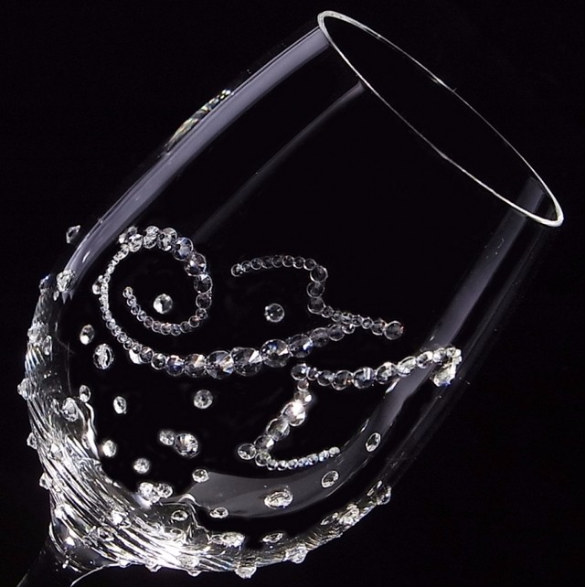 ワイングラス　イニシャル×ドット　クリスタル　デコグラス