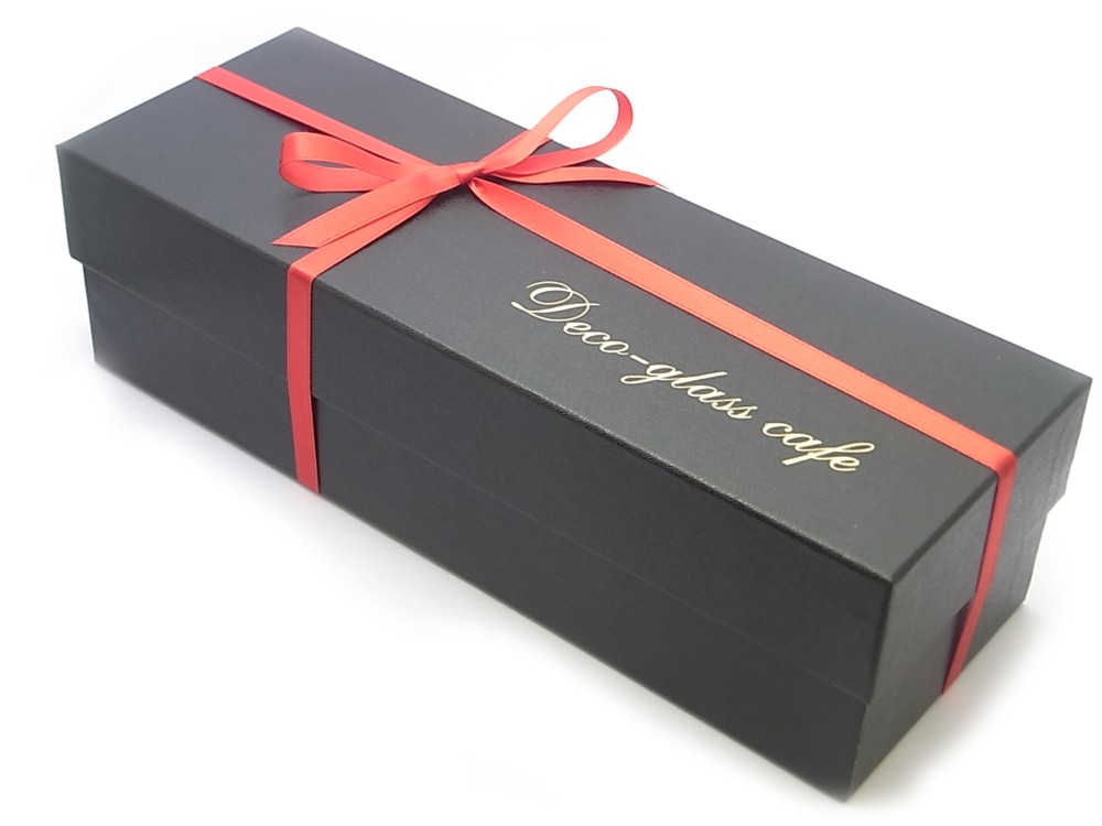 シャンパングラス　ティアラ×イニシャル 筆記体　デコグラス