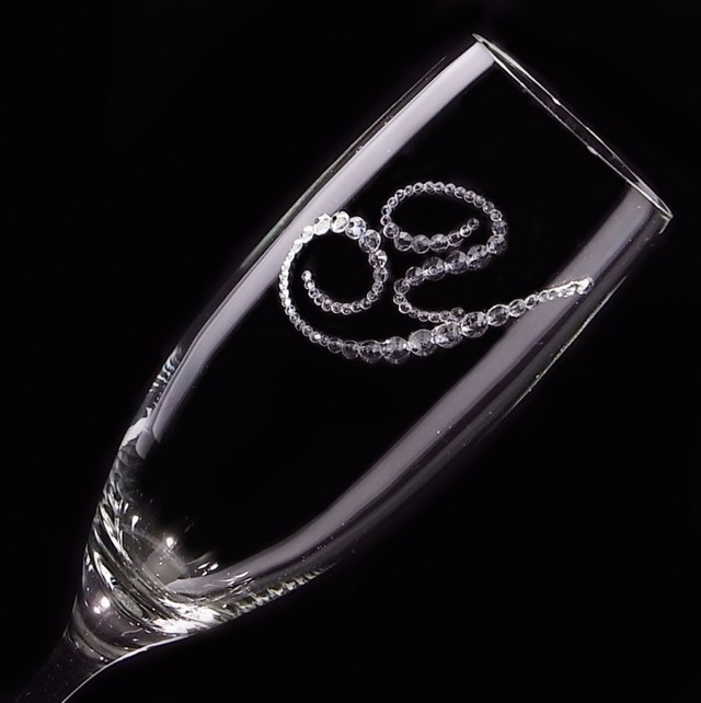 シャンパングラス　イニシャル　デコグラス