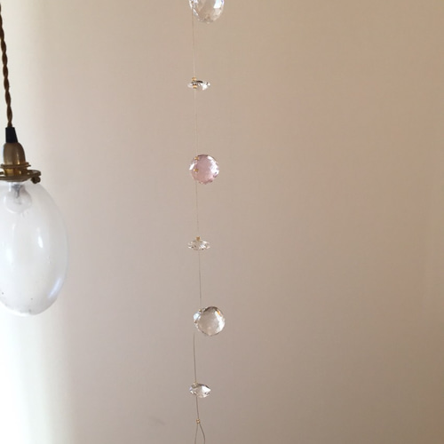 サンキャッチャー スワロフスキー ふじりんご様✩.*˚ご確認ページ まるいかわいいサンキャッチャー 赤 サンキャッチャー NICONICO